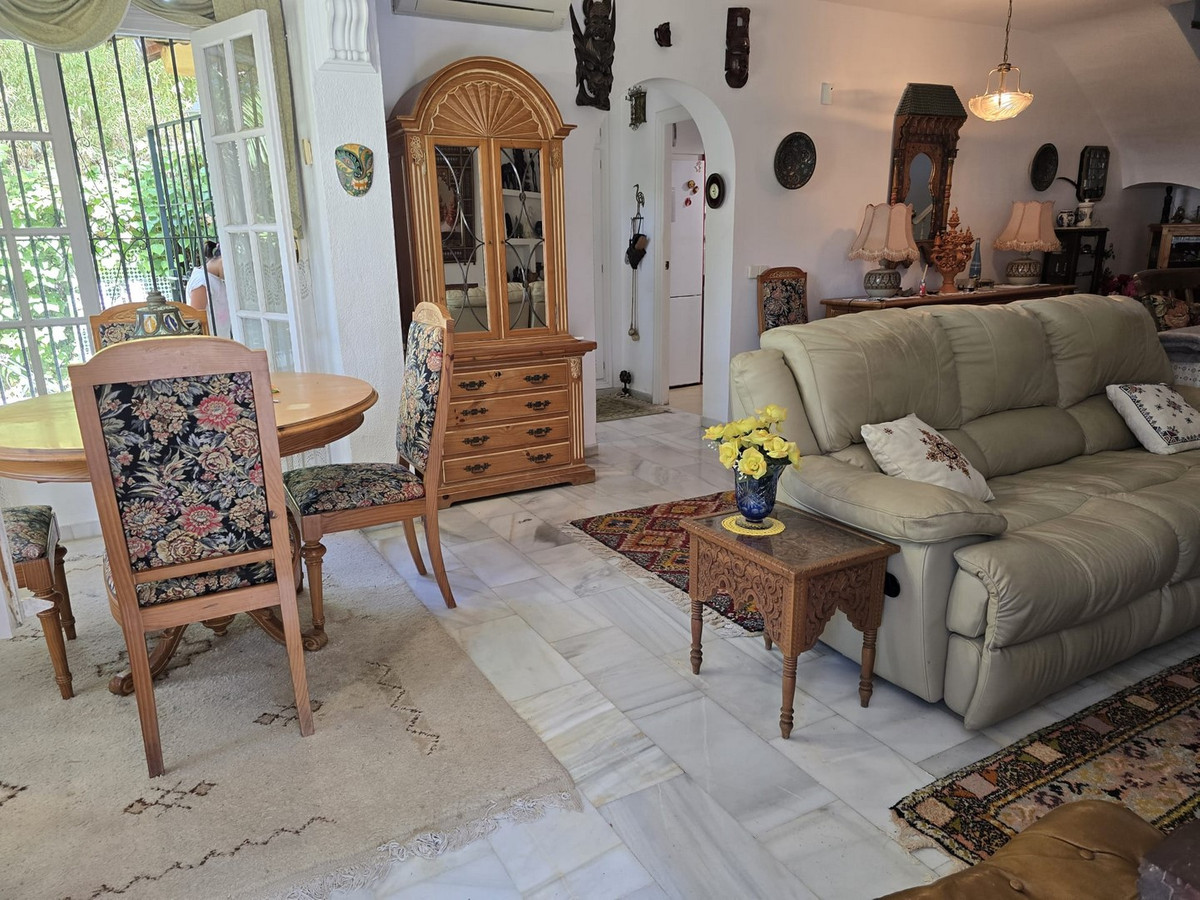 Penthouse te koop in Calahonda | 4 slaapkamers H5272579