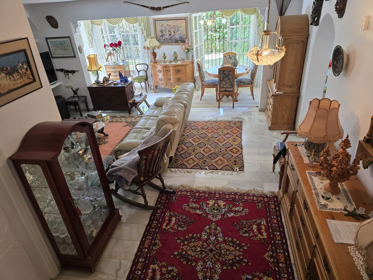 Penthouse te koop in Calahonda | 4 slaapkamers H5272579