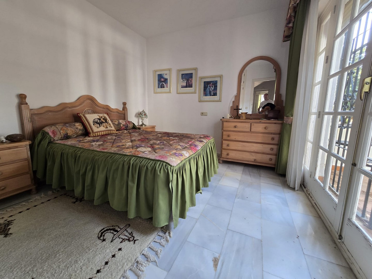 Penthouse te koop in Calahonda | 4 slaapkamers H5272579