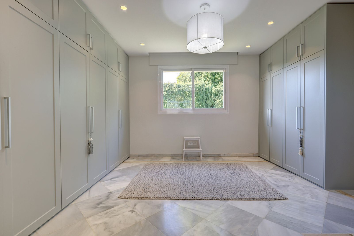 Property main view 36