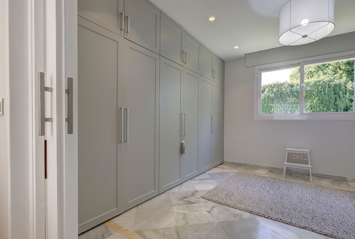 Property main view 37