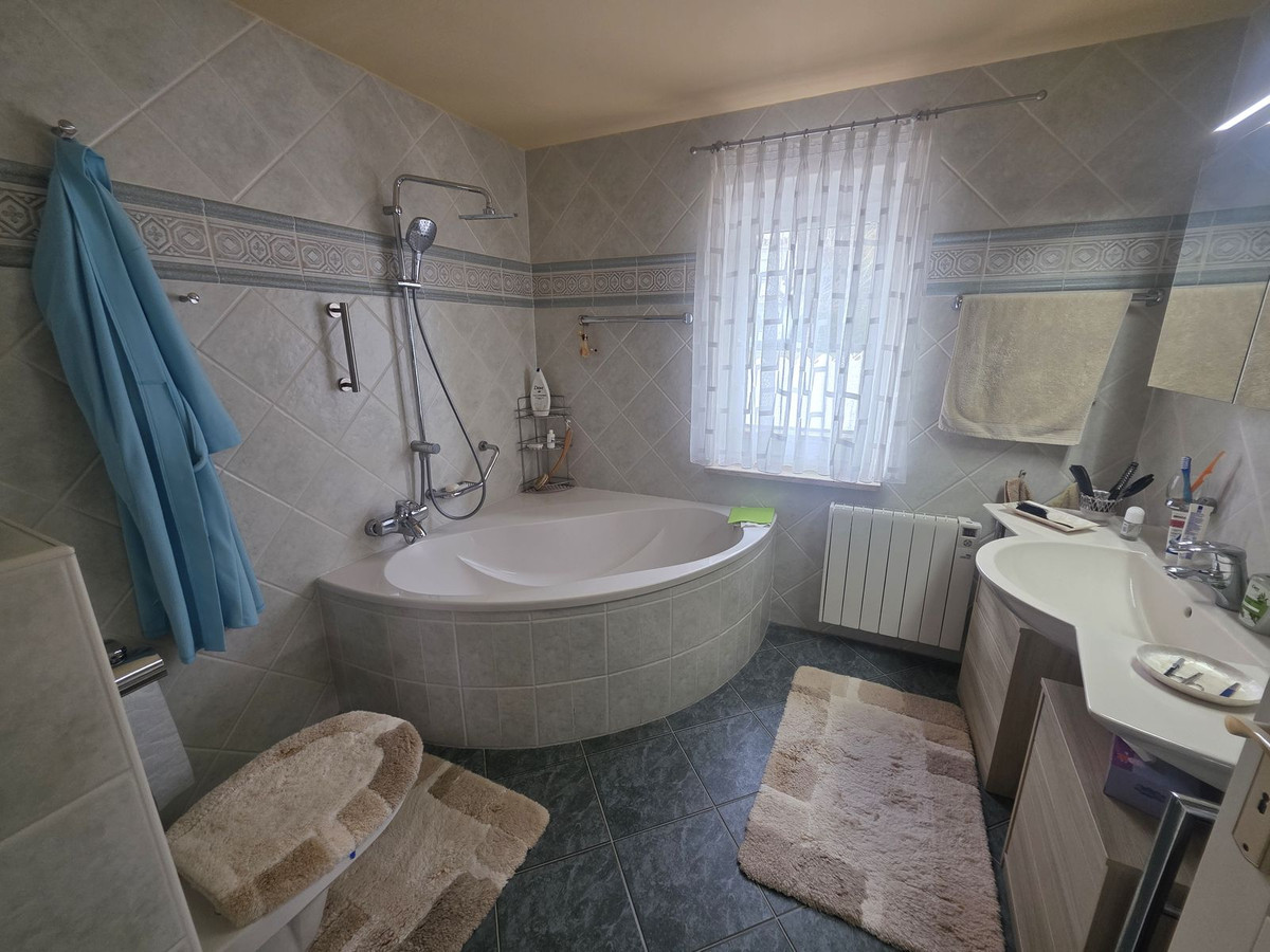 Huis te koop in Calahonda | 2 slaapkamers H5299927