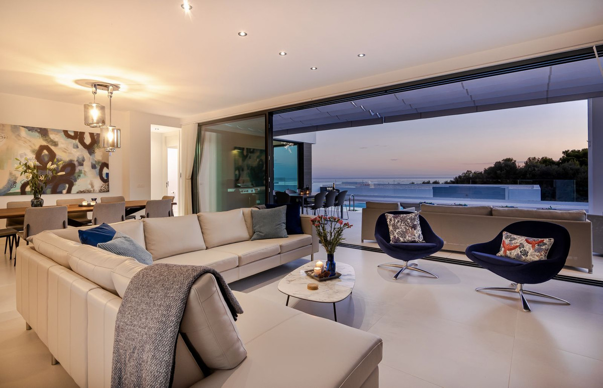 Huis te koop in Calahonda | 4 slaapkamers H5300377