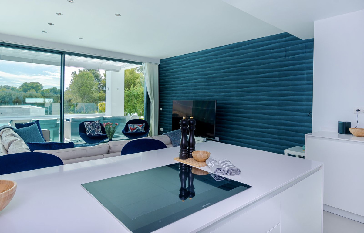 Huis te koop in Calahonda | 4 slaapkamers H5300377