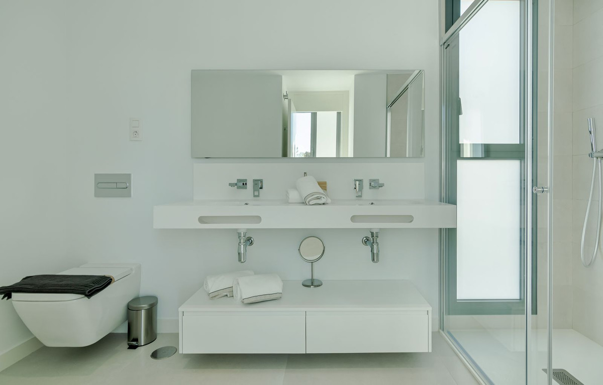 Huis te koop in Calahonda | 4 slaapkamers H5300377