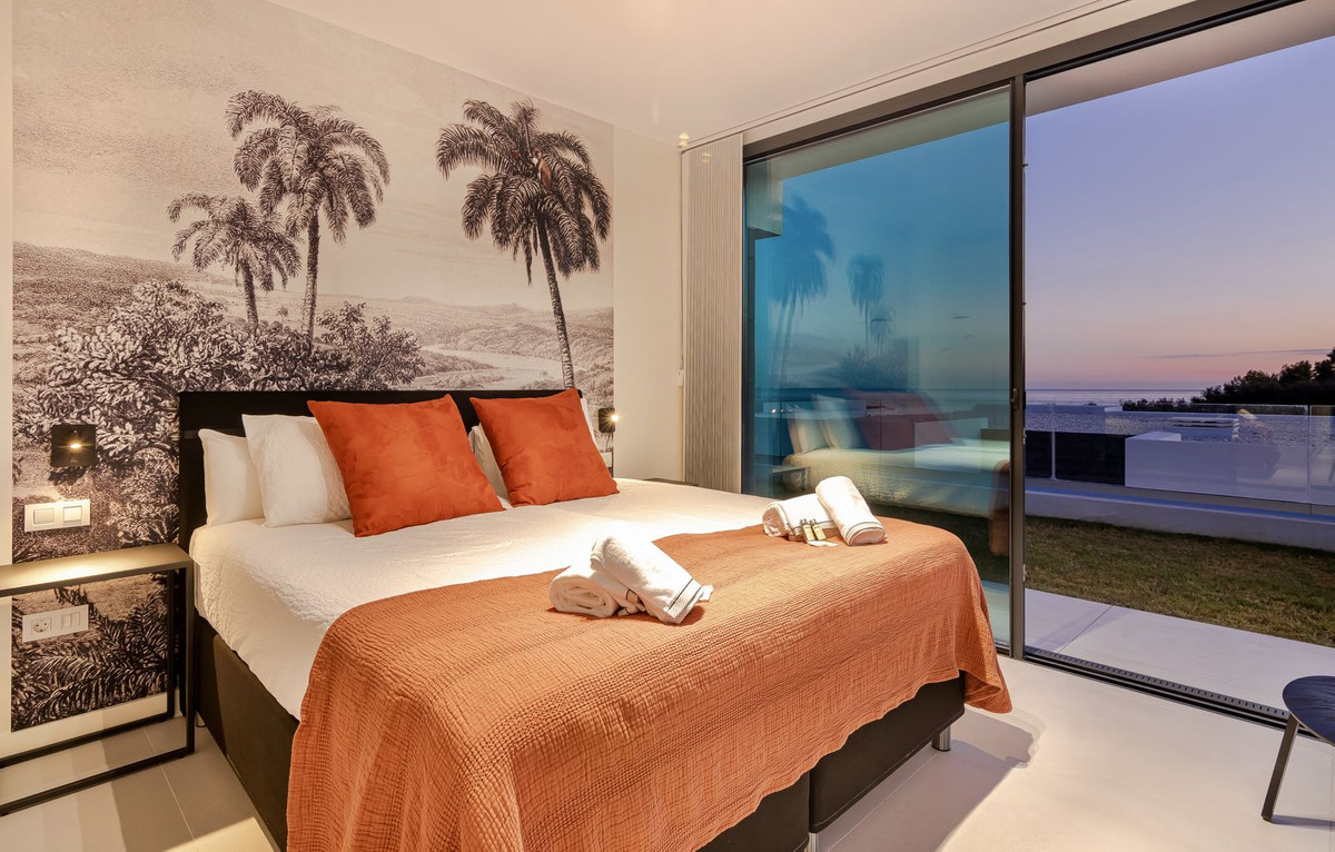 Huis te koop in Calahonda | 4 slaapkamers H5300377