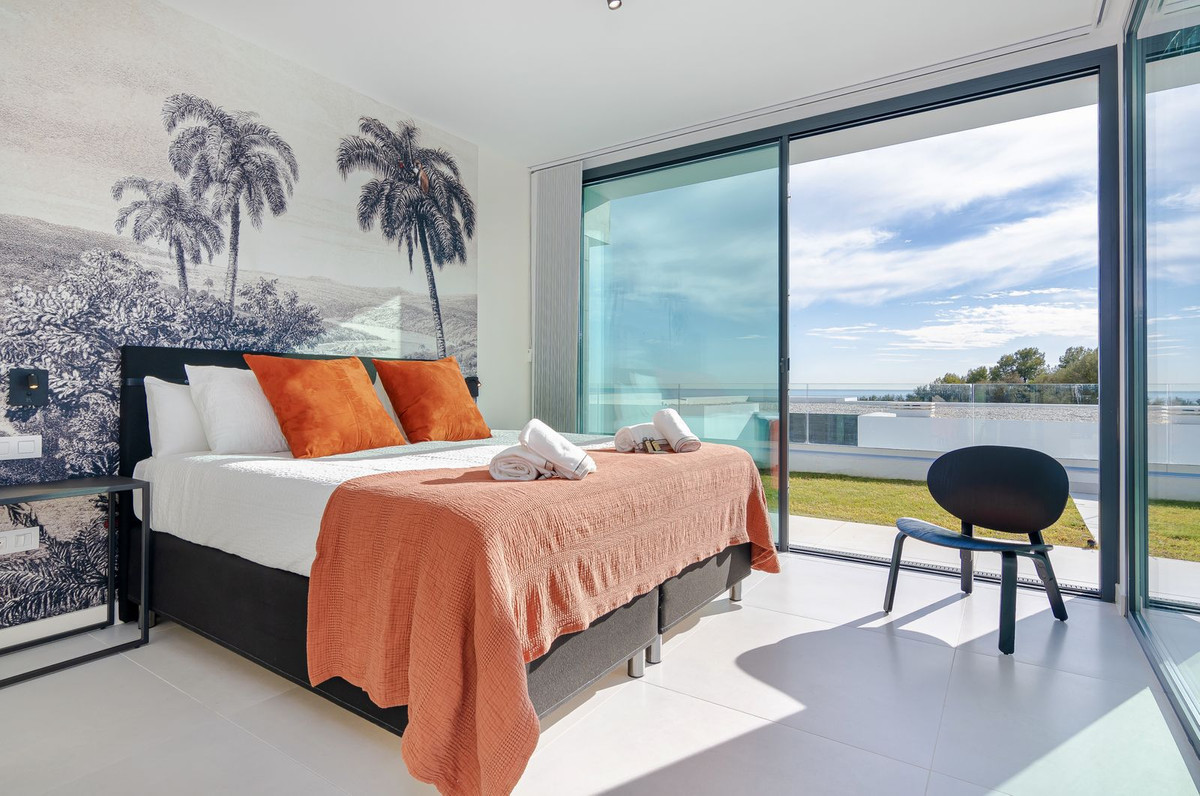 Huis te koop in Calahonda | 4 slaapkamers H5300377