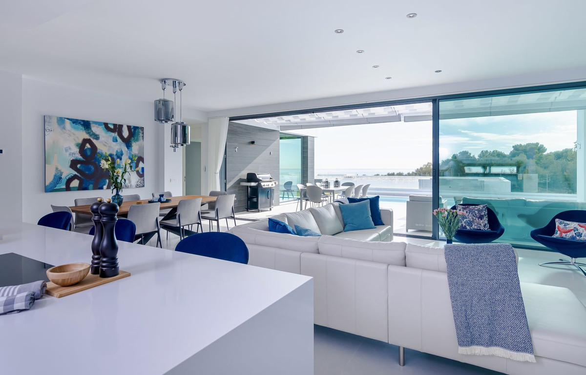 Huis te koop in Calahonda | 4 slaapkamers H5300377