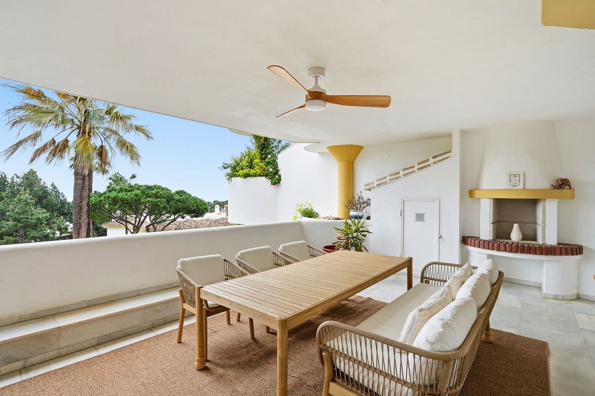 Appartement te koop in Calahonda | 3 slaapkamers H5302714