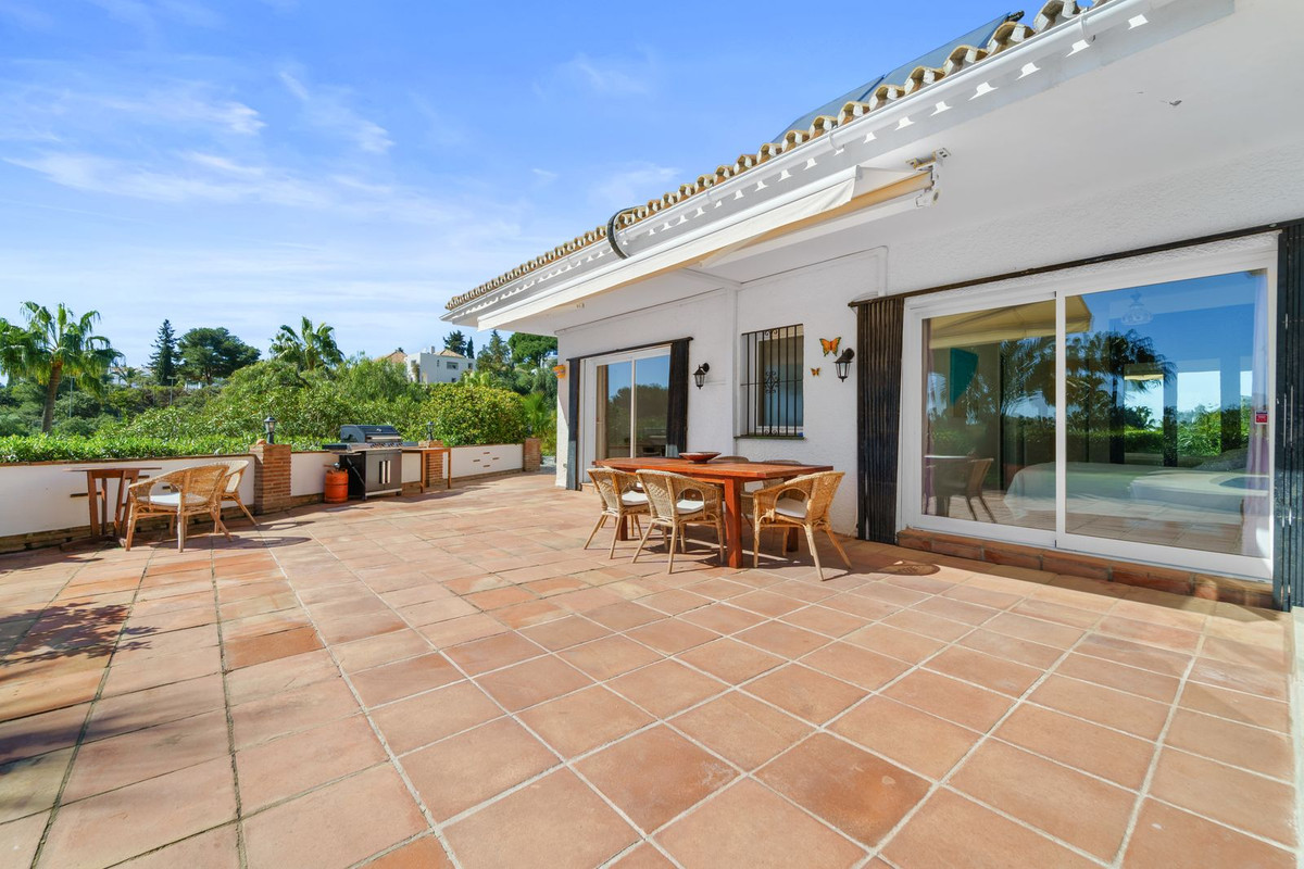 Huis te koop in Calahonda | 5 slaapkamers H5306470