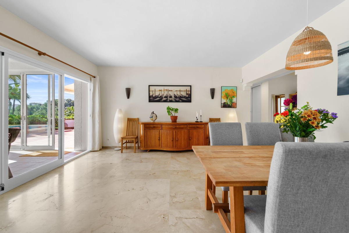 Huis te koop in Calahonda | 5 slaapkamers H5306470