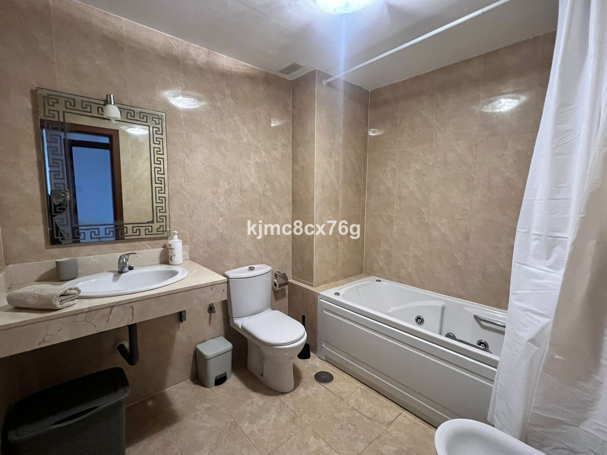 Duplex te koop in Calahonda | 2 slaapkamers H5306680