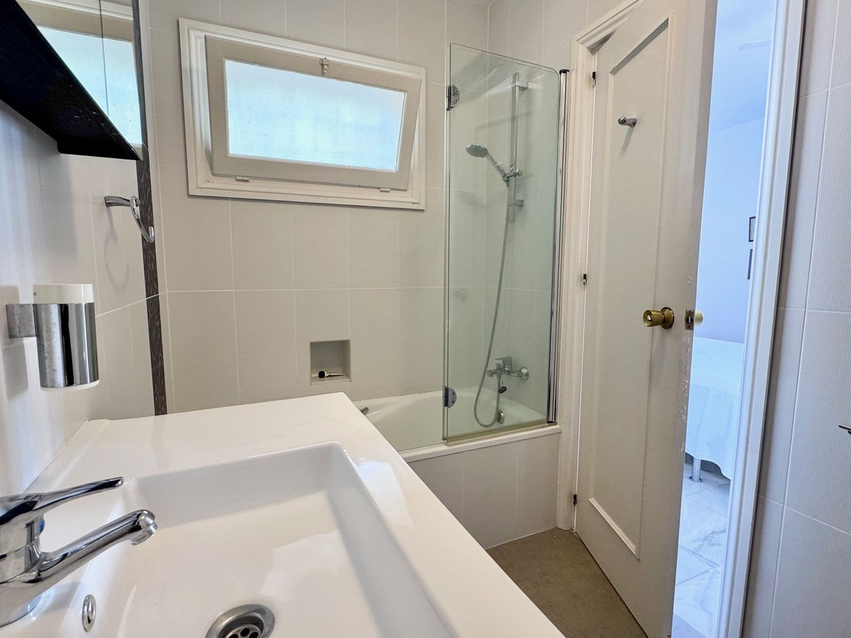 Huis te koop in Calahonda | 3 slaapkamers H5308222