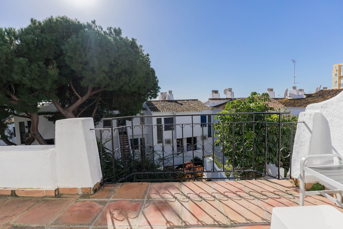 Huis te koop in Calahonda | 4 slaapkamers H5314924