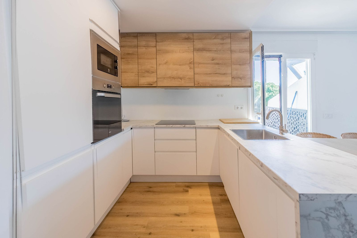 Huis te koop in Calahonda | 4 slaapkamers H5314924