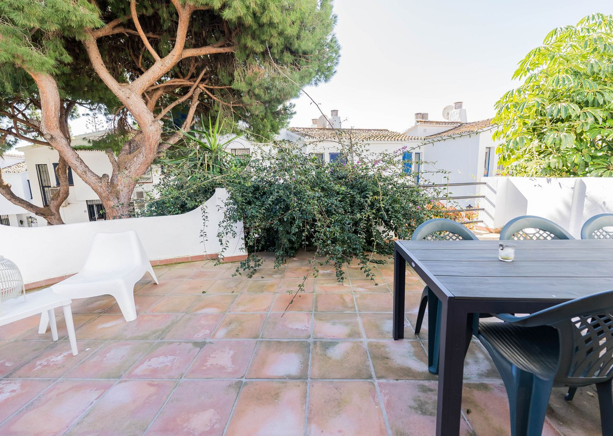 Huis te koop in Calahonda | 4 slaapkamers H5314924