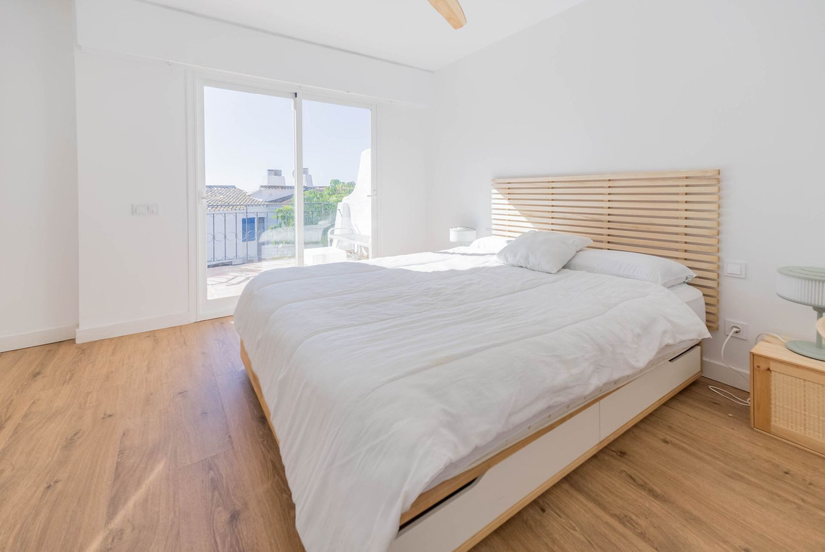 Huis te koop in Calahonda | 4 slaapkamers H5314924