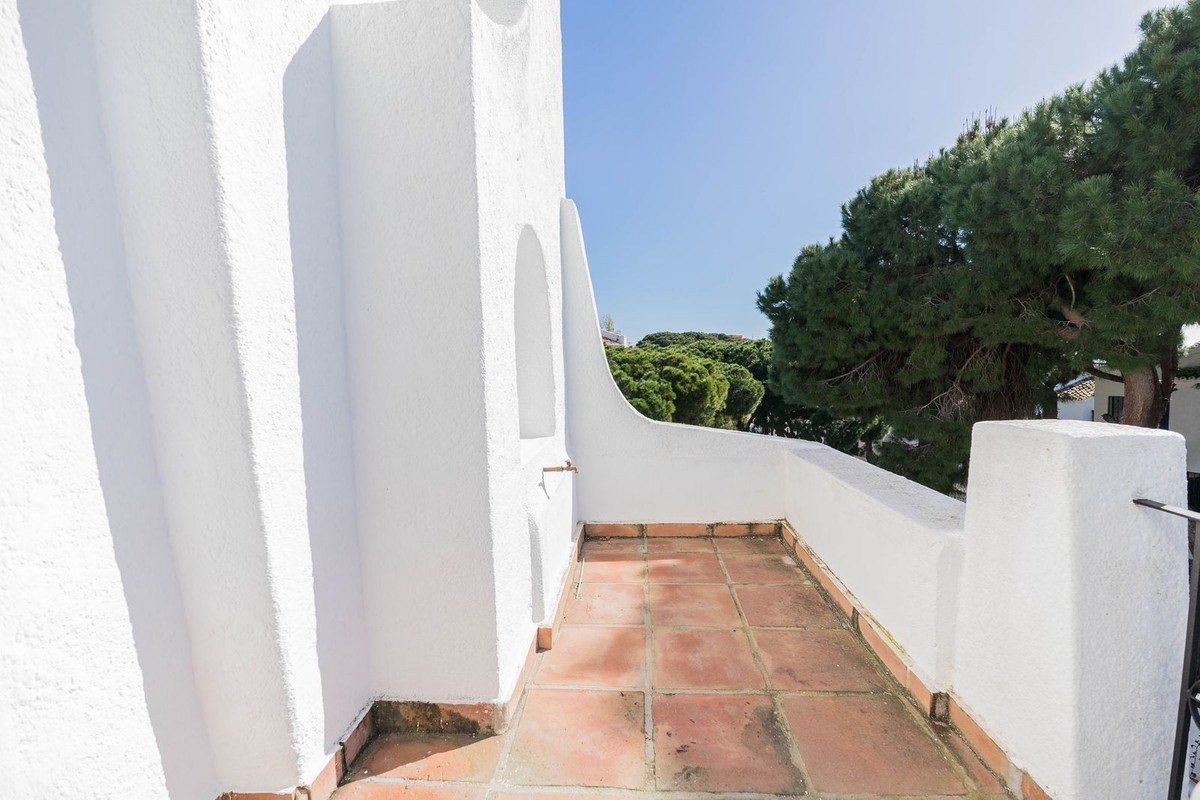 Huis te koop in Calahonda | 4 slaapkamers H5314924