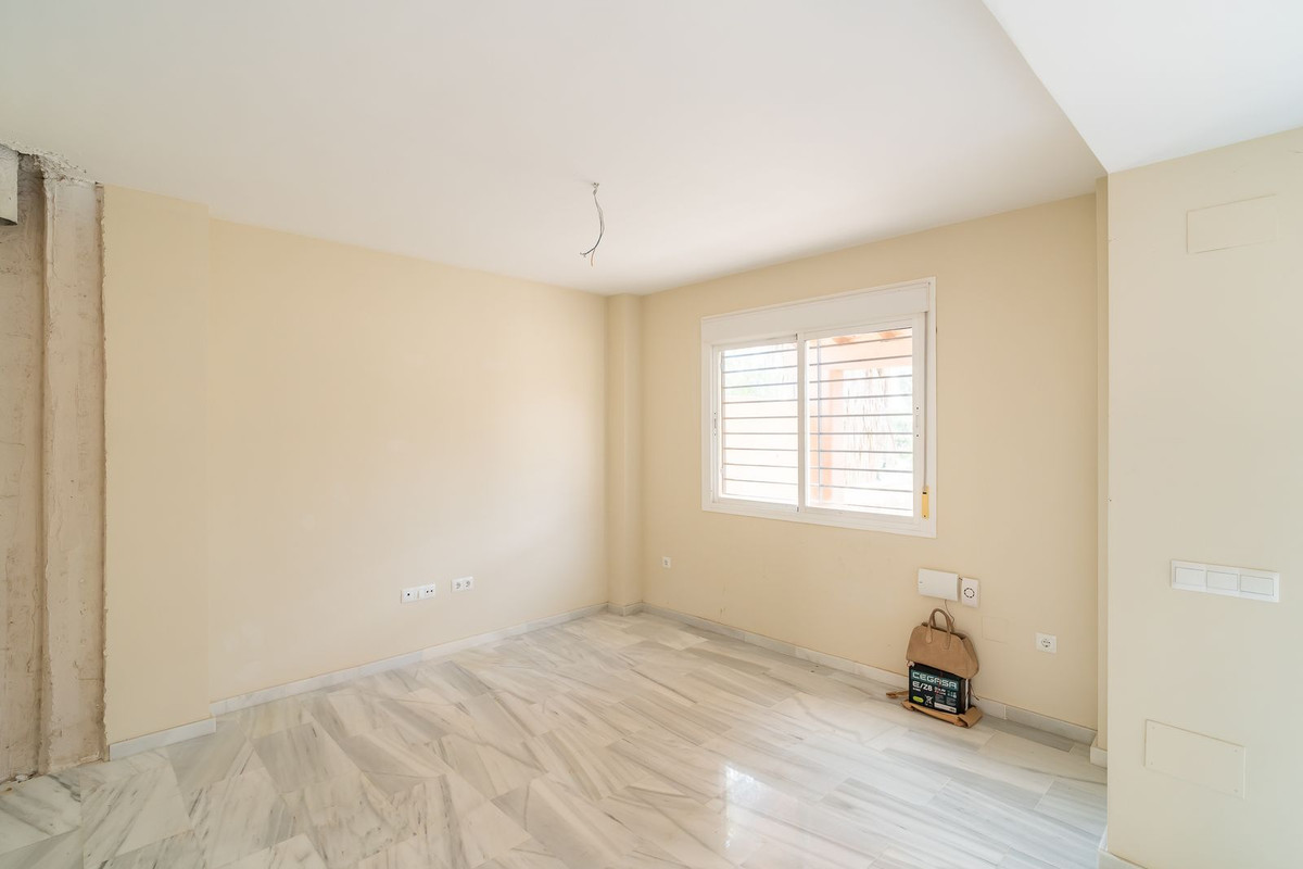 Huis te koop in Calahonda | 5 slaapkamers H5333194