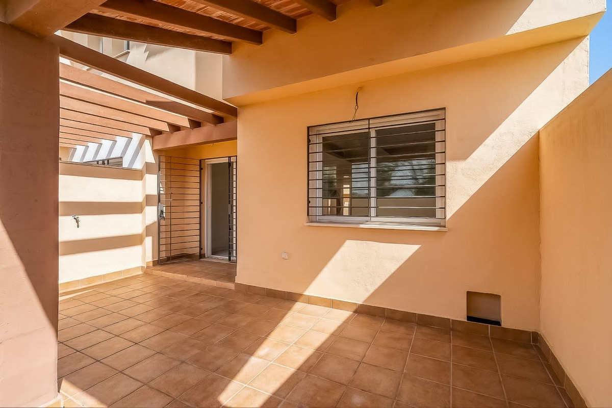 Huis te koop in Calahonda | 4 slaapkamers H5333215