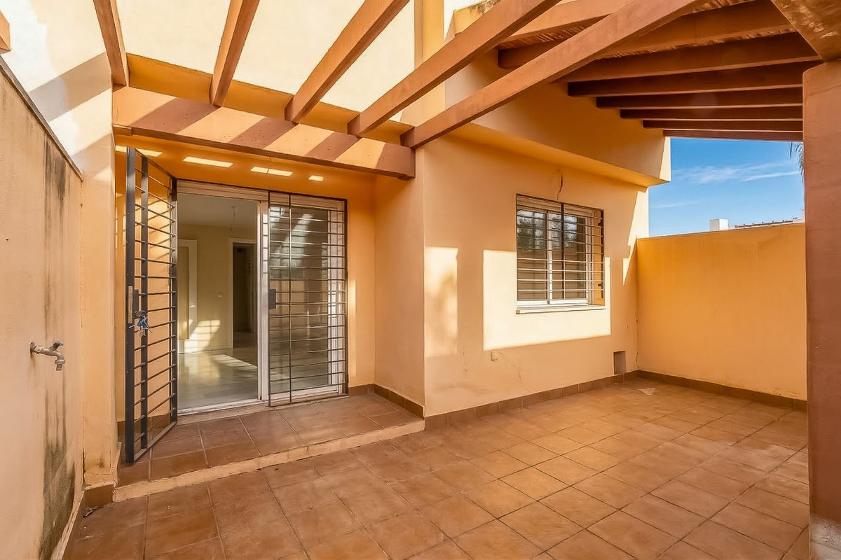 Huis te koop in Calahonda | 4 slaapkamers H5333215