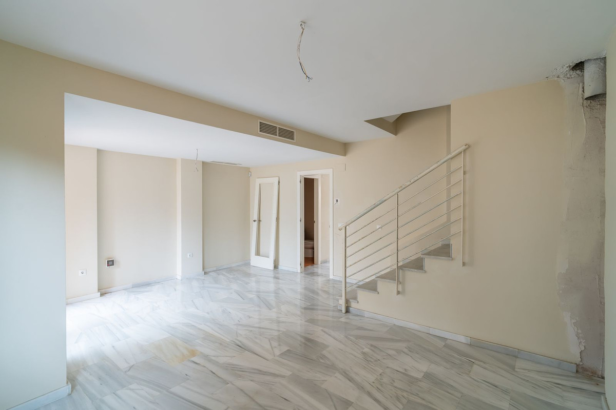 Huis te koop in Calahonda | 4 slaapkamers H5333215