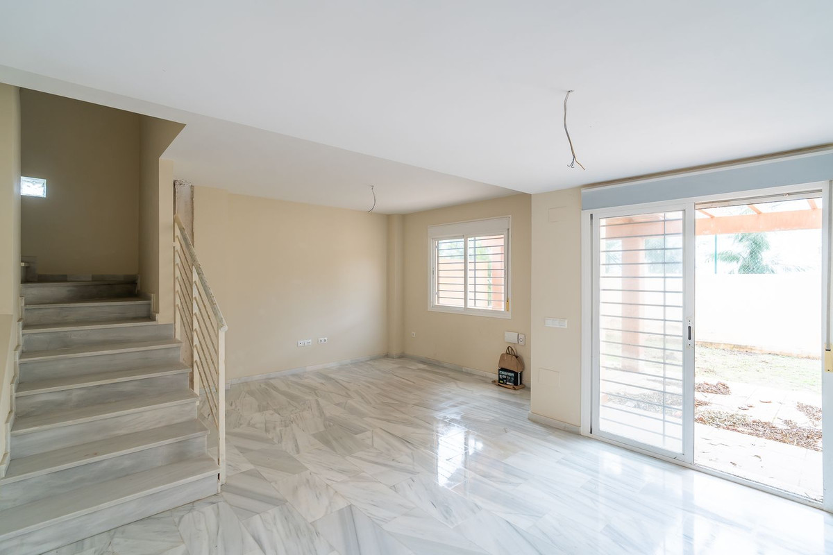 Huis te koop in Calahonda | 4 slaapkamers H5333215