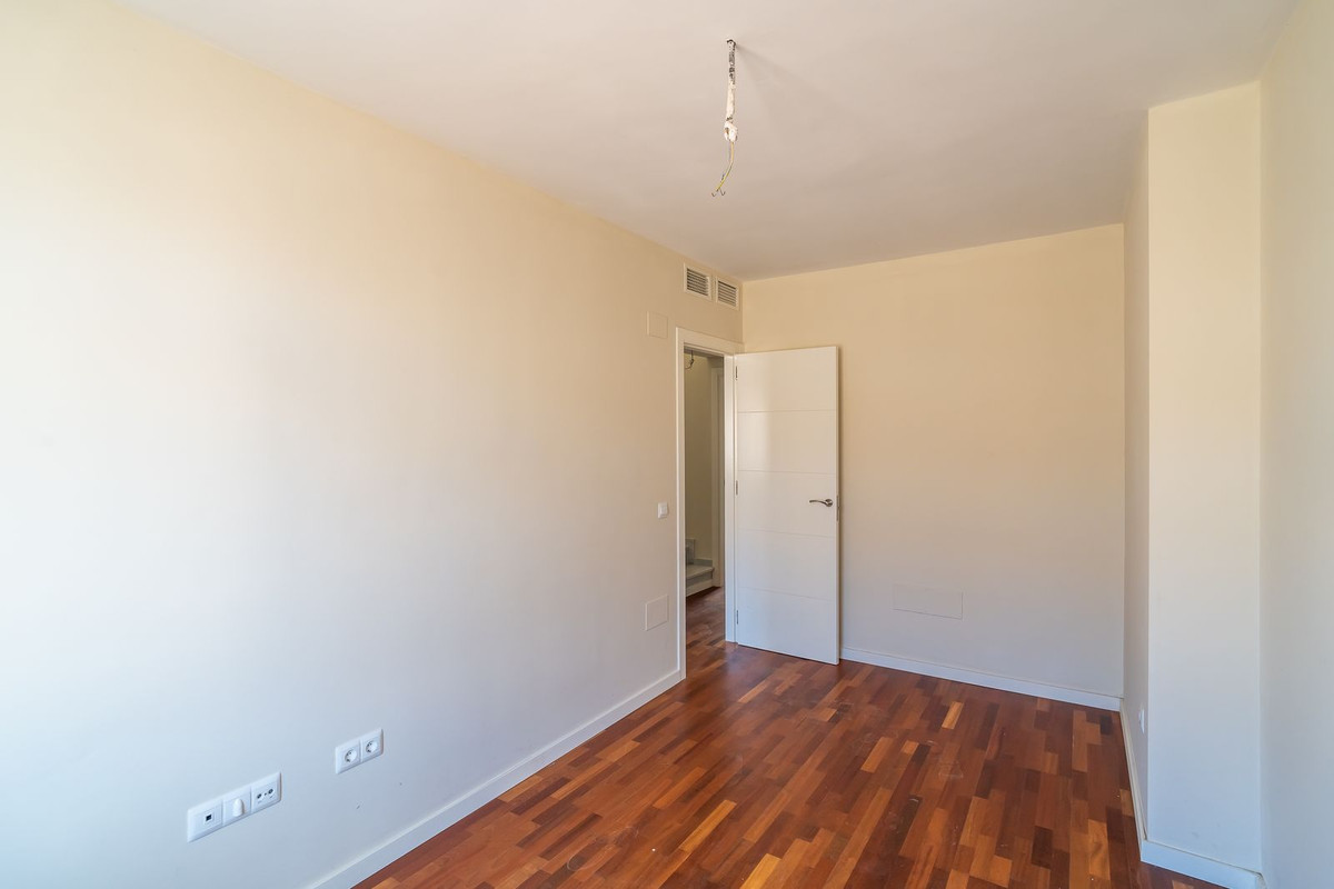 Huis te koop in Calahonda | 4 slaapkamers H5333215
