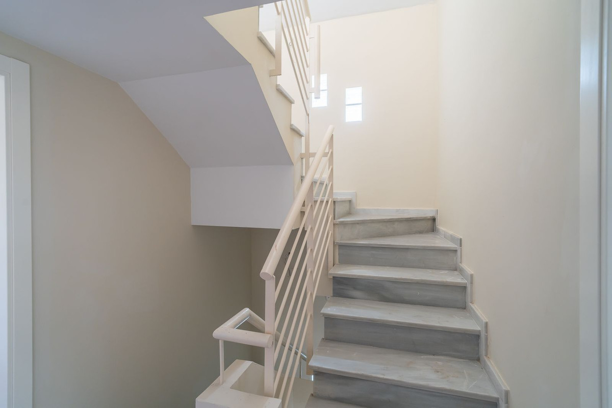 Huis te koop in Calahonda | 4 slaapkamers H5333215