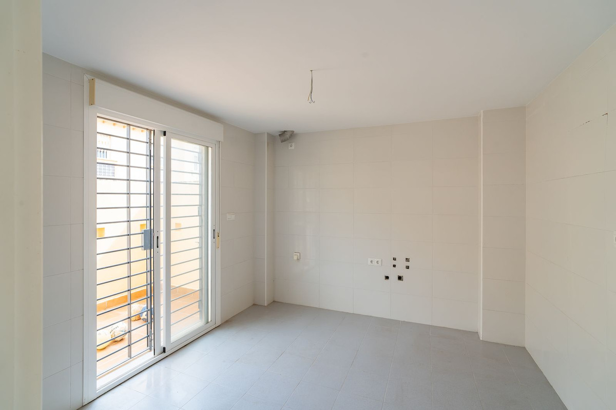 Huis te koop in Calahonda | 4 slaapkamers H5333215