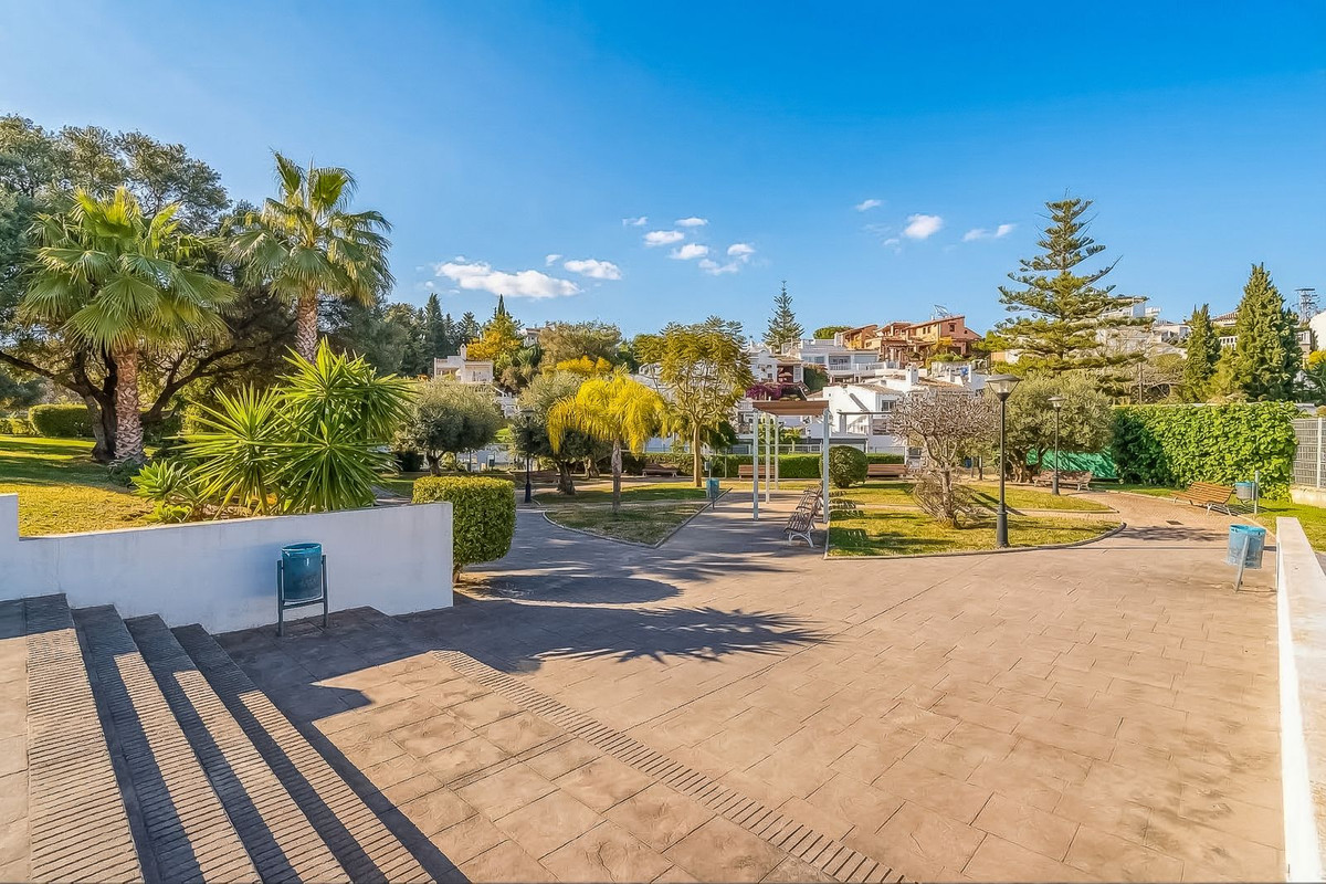 Huis te koop in Calahonda | 4 slaapkamers H5333215