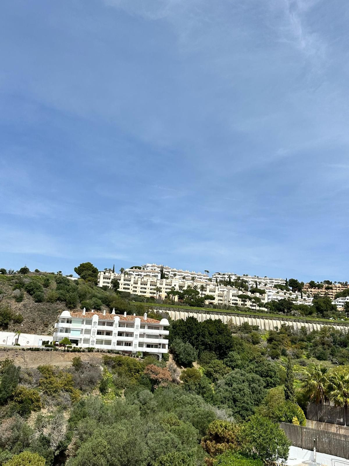 Huis te koop in Calahonda | 4 slaapkamers H5341957