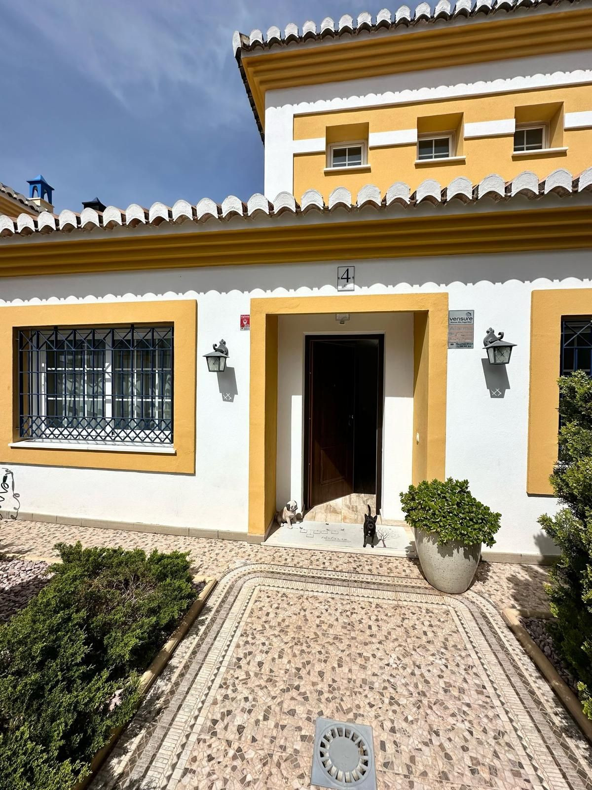 Huis te koop in Calahonda | 4 slaapkamers H5341957