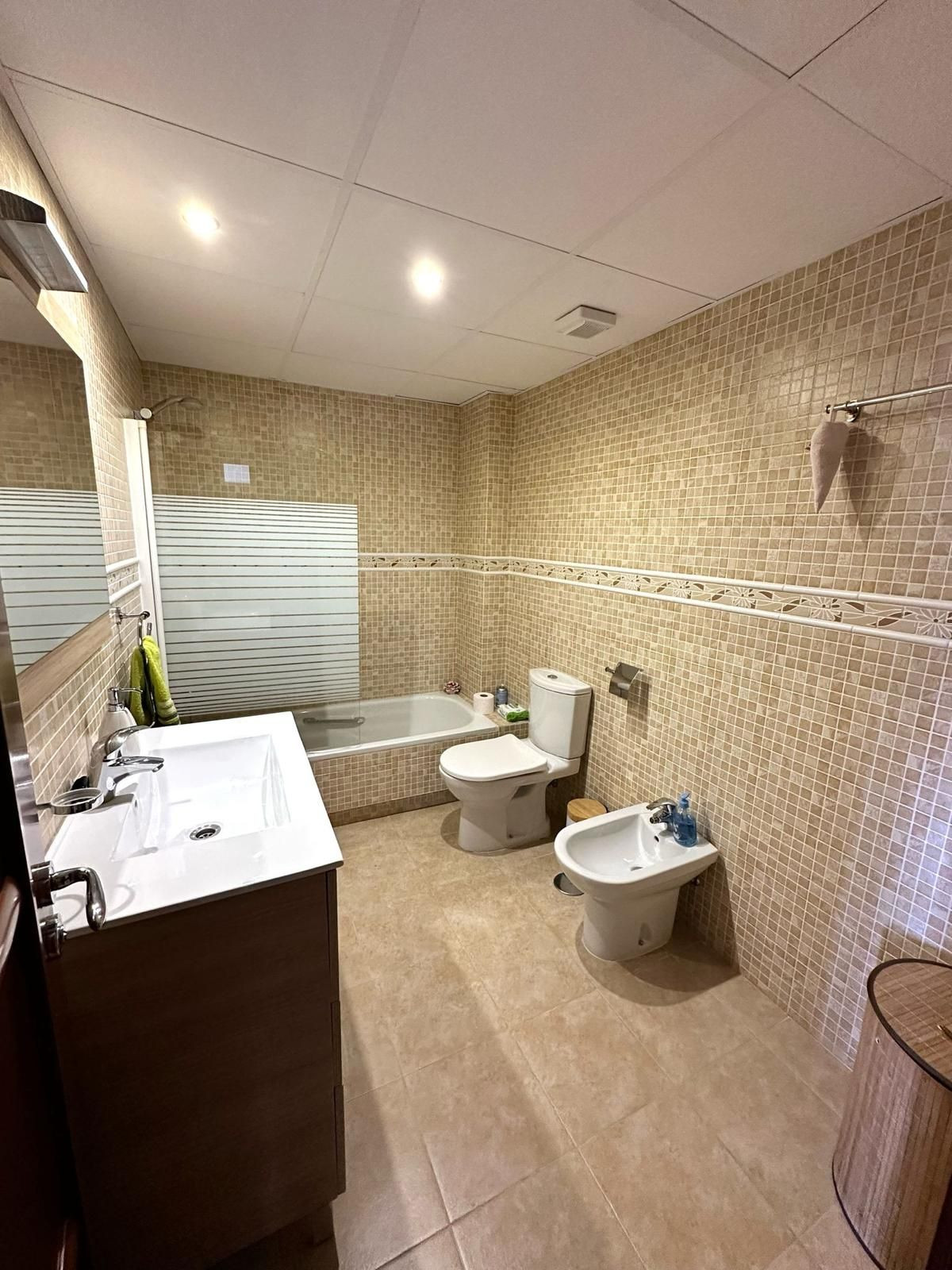 Huis te koop in Calahonda | 4 slaapkamers H5341957