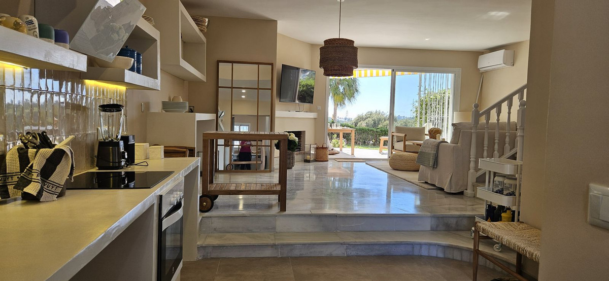 Huis te koop in Calahonda | 2 slaapkamers H5342359