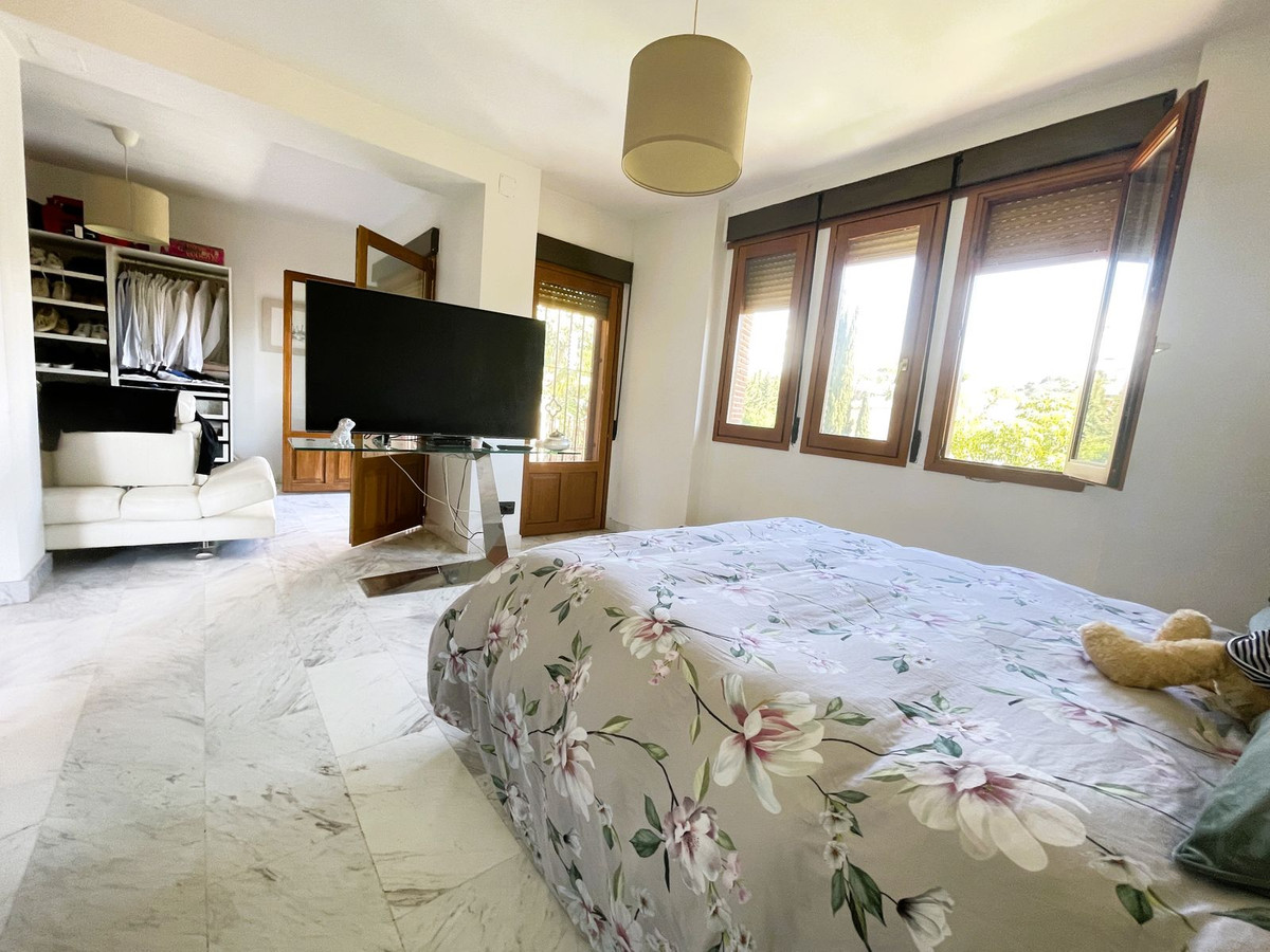 Property main view 40