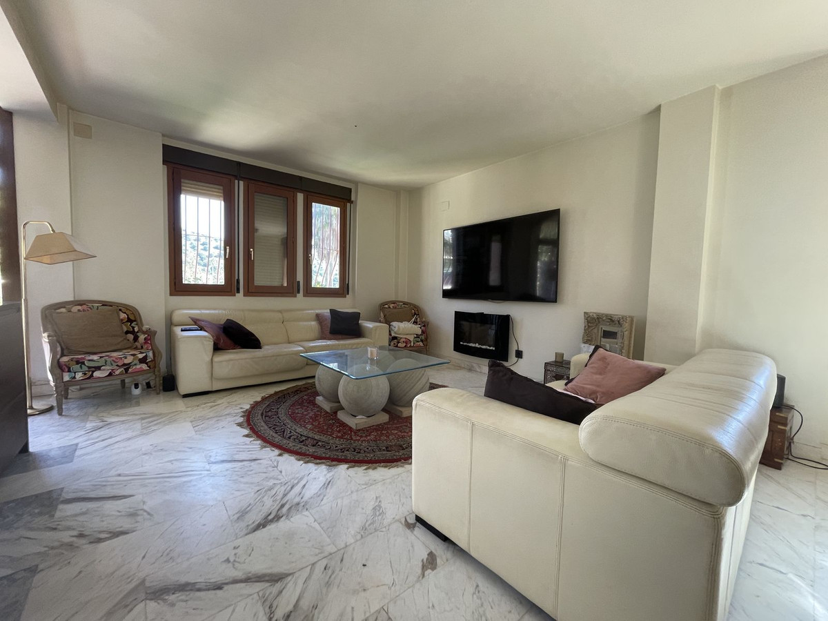 Property main view 44