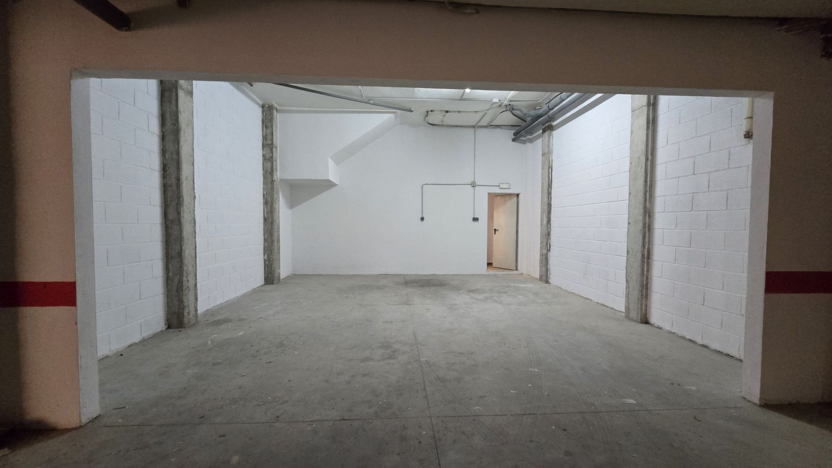 Huis te koop in Calahonda | 4 slaapkamers H5346652