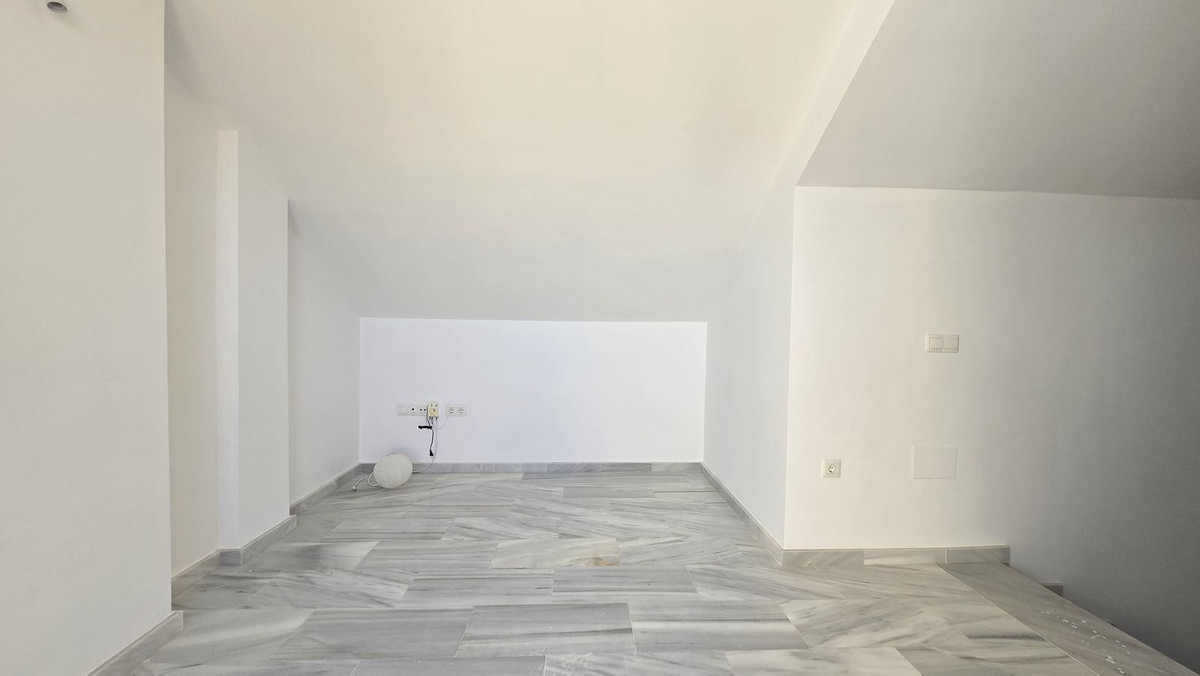 Huis te koop in Calahonda | 4 slaapkamers H5346652