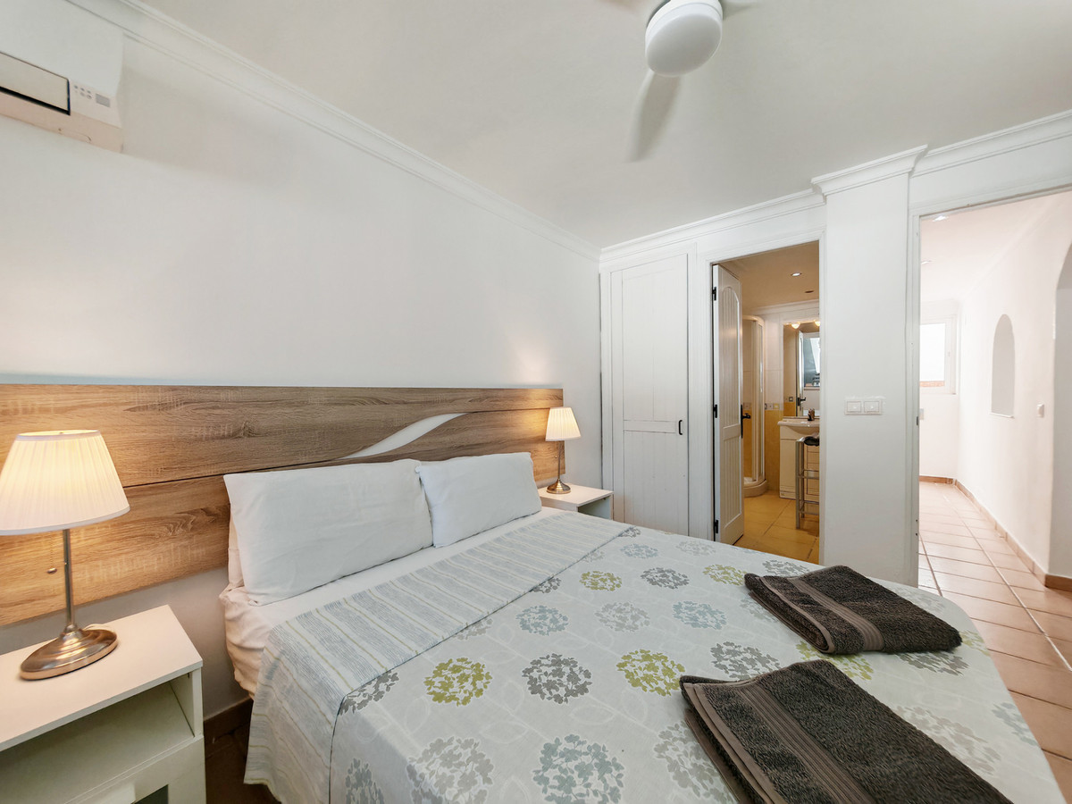 Huis te koop in Calahonda | 5 slaapkamers H5348209