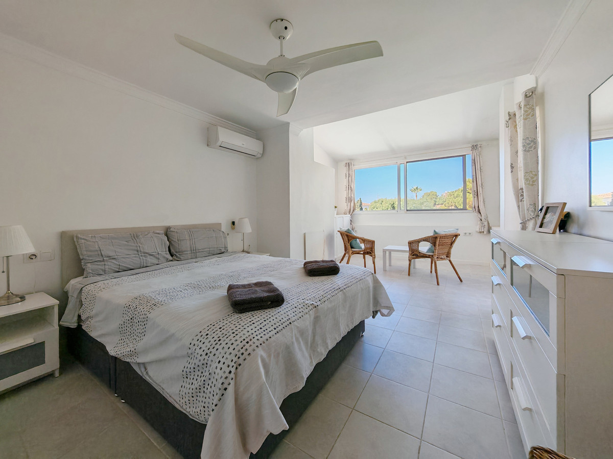 Huis te koop in Calahonda | 5 slaapkamers H5348209