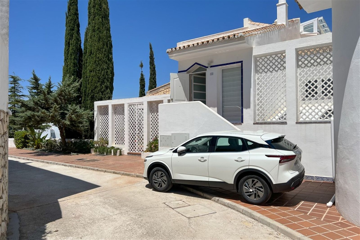 Huis te koop in Calahonda | 4 slaapkamers H5360698