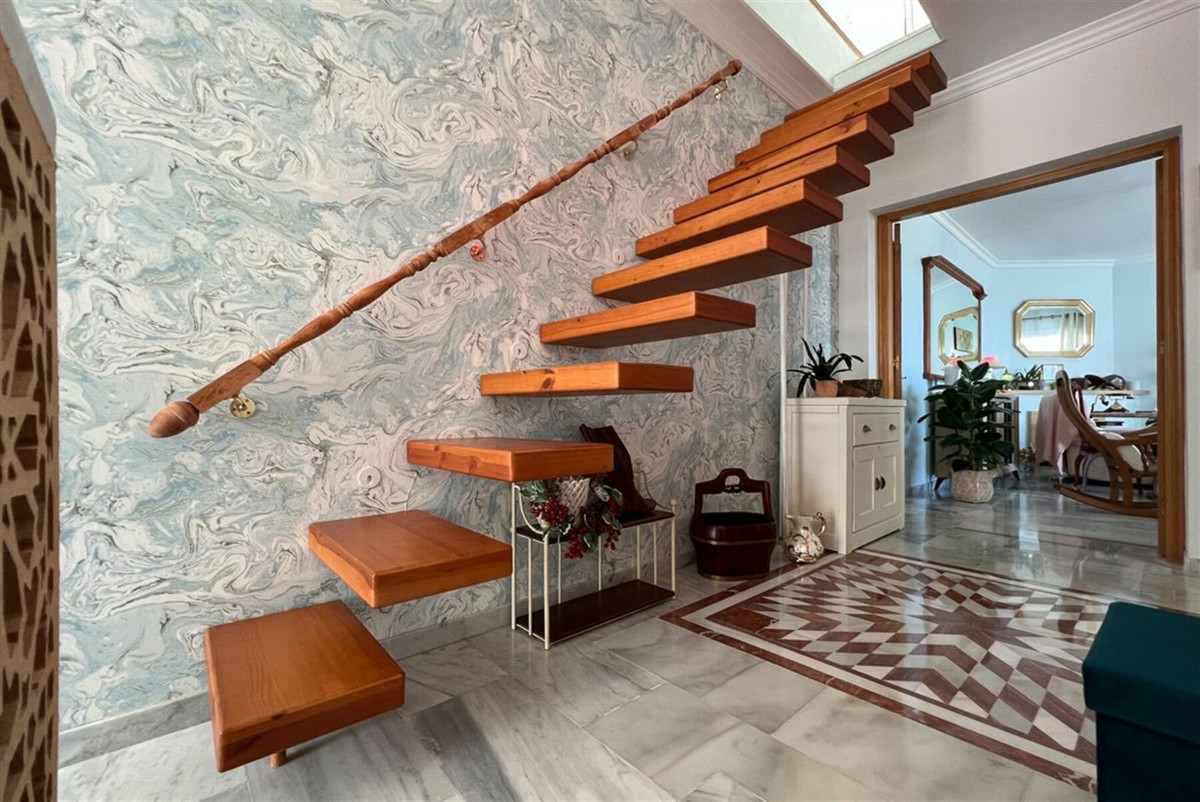 Huis te koop in Calahonda | 4 slaapkamers H5360698