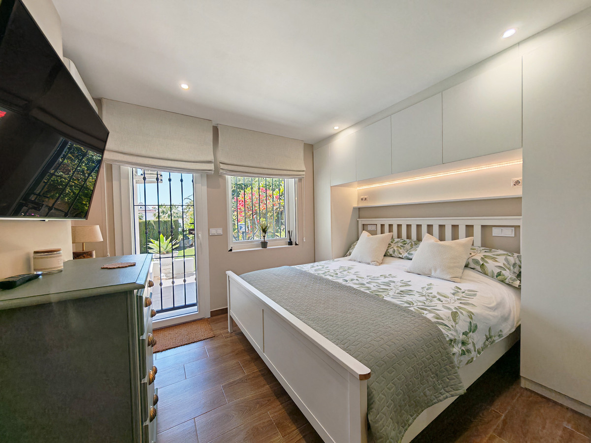 Huis te koop in Calahonda | 4 slaapkamers H5362192