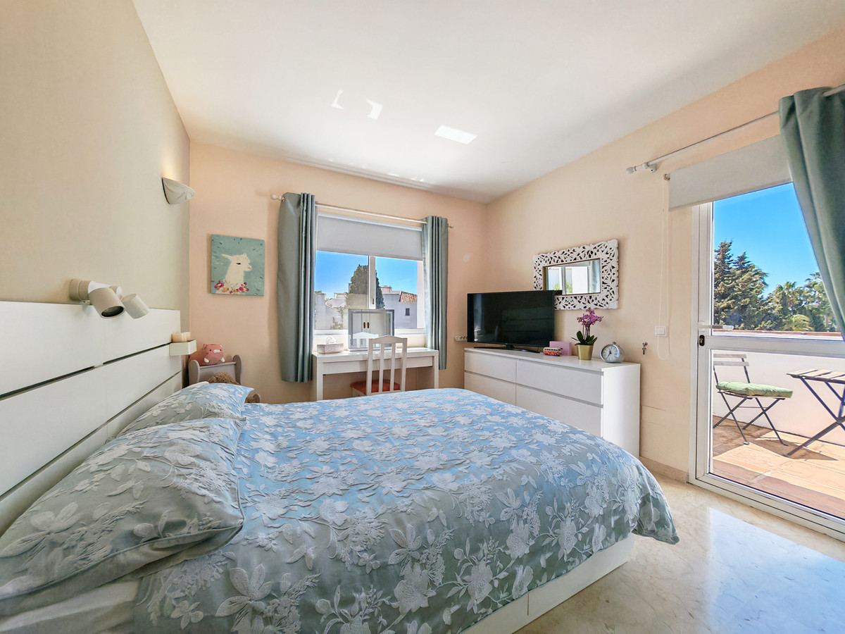 Huis te koop in Calahonda | 4 slaapkamers H5362192