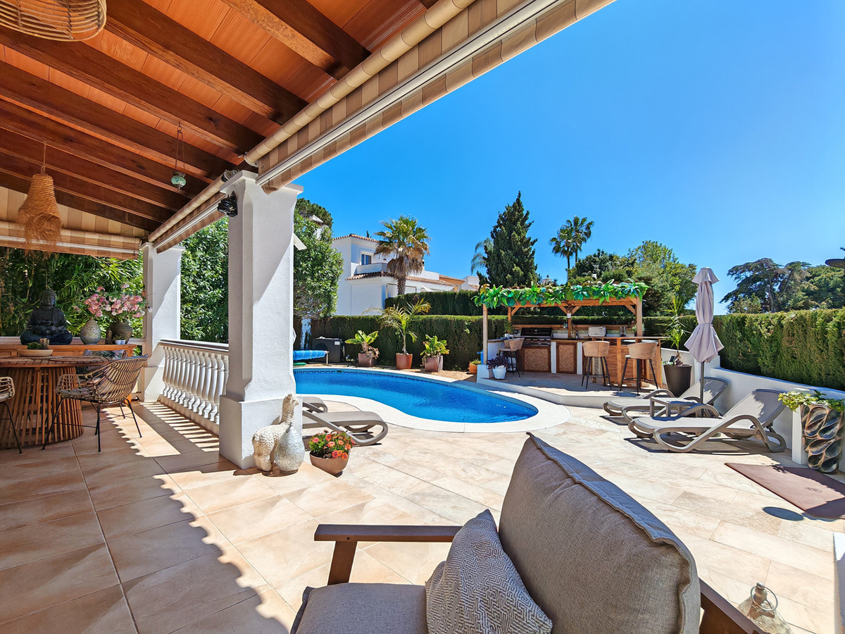 Huis te koop in Calahonda | 4 slaapkamers H5362192