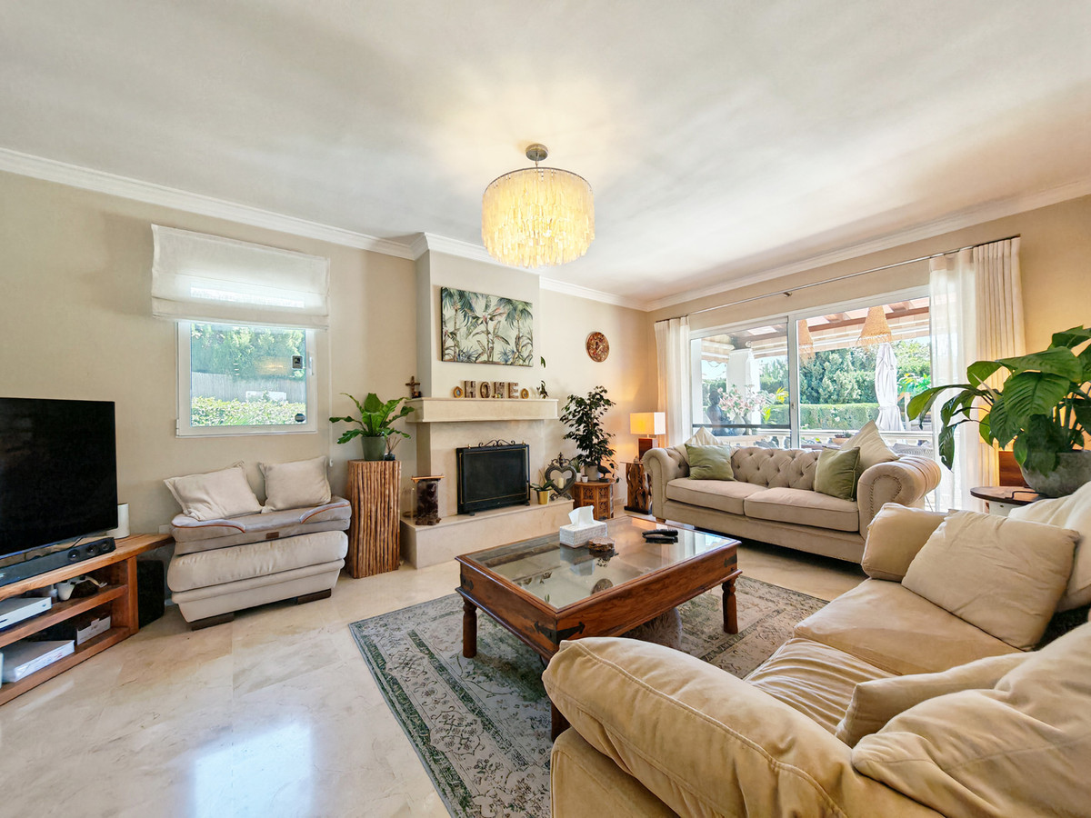 Huis te koop in Calahonda | 4 slaapkamers H5362192