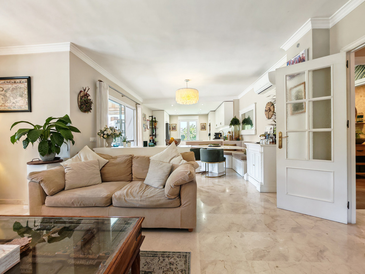 Huis te koop in Calahonda | 4 slaapkamers H5362192