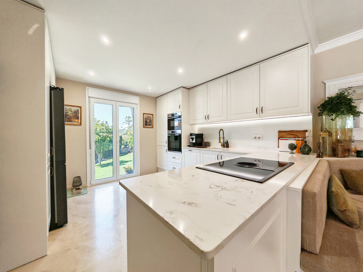 Huis te koop in Calahonda | 4 slaapkamers H5362192