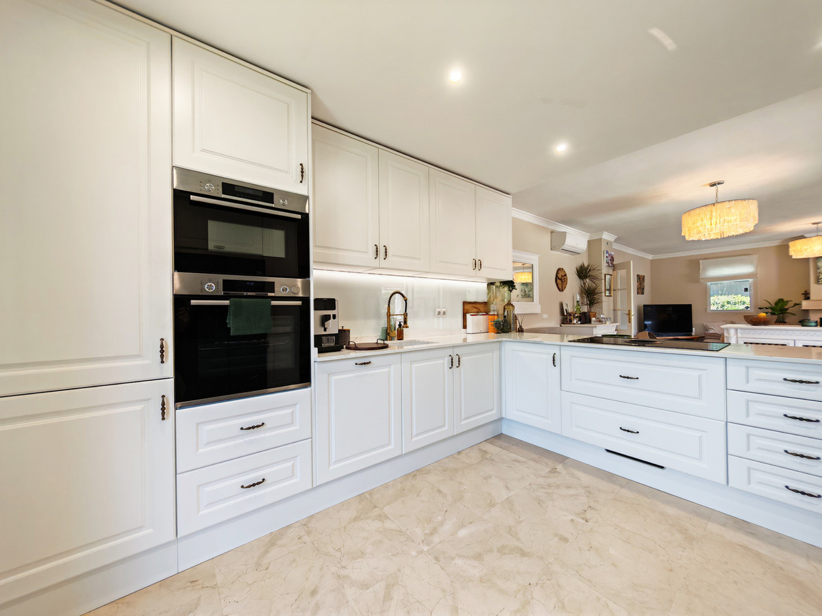 Huis te koop in Calahonda | 4 slaapkamers H5362192